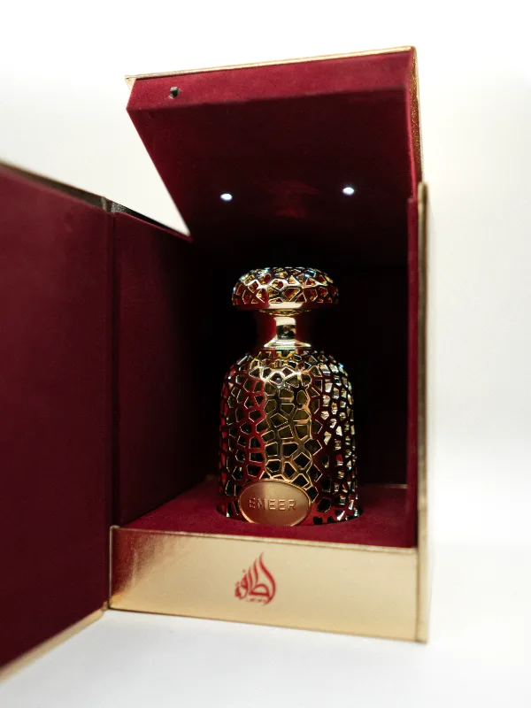 EMEER de Lattafa — ST Scent & Textures